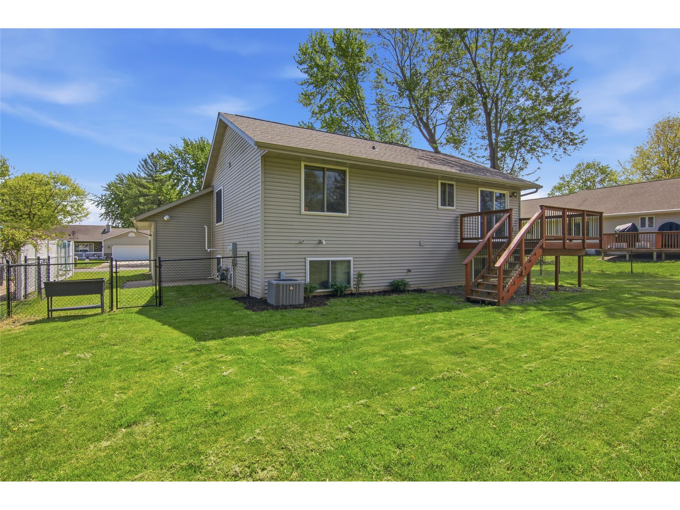 2518 Pine View Road Eau Claire WI 54703 1601539 image8