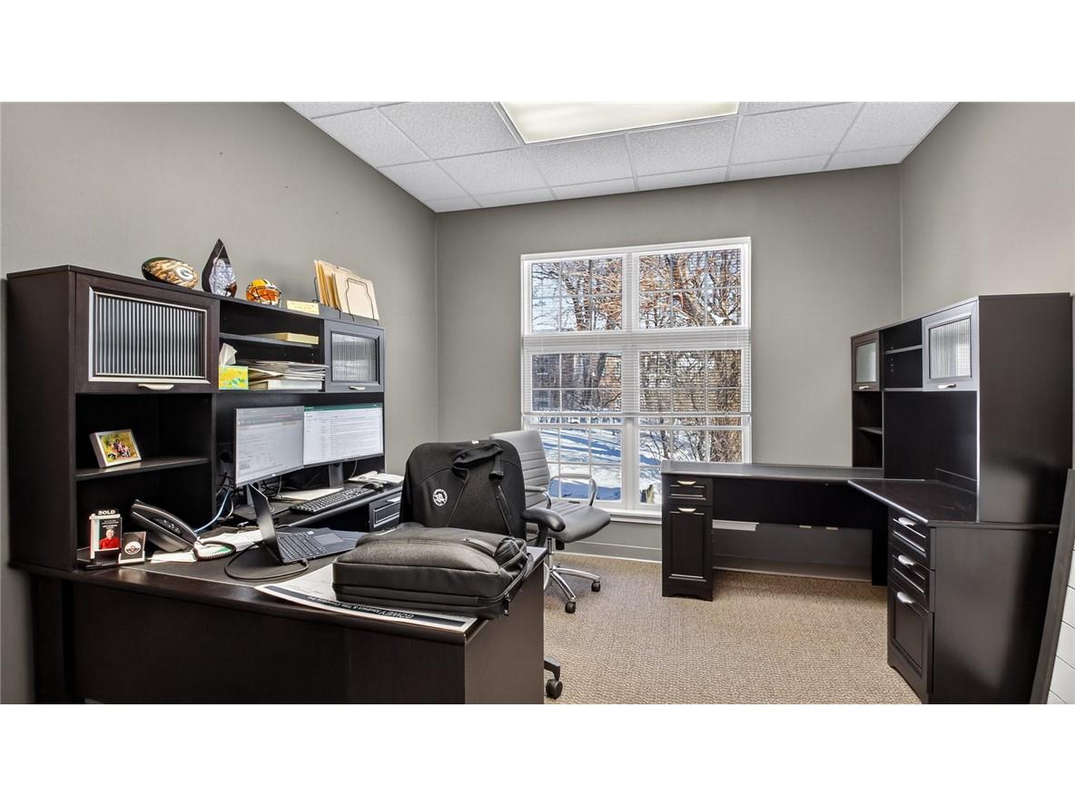 2519 N Hillcrest Parkway Altoona WI 54720 1597585 image11