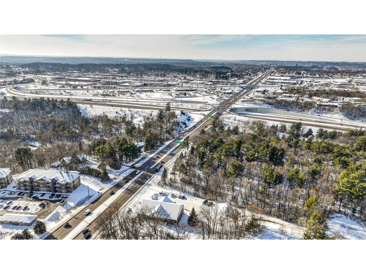 2519 N Hillcrest Parkway Altoona WI 54720 1597585 image5