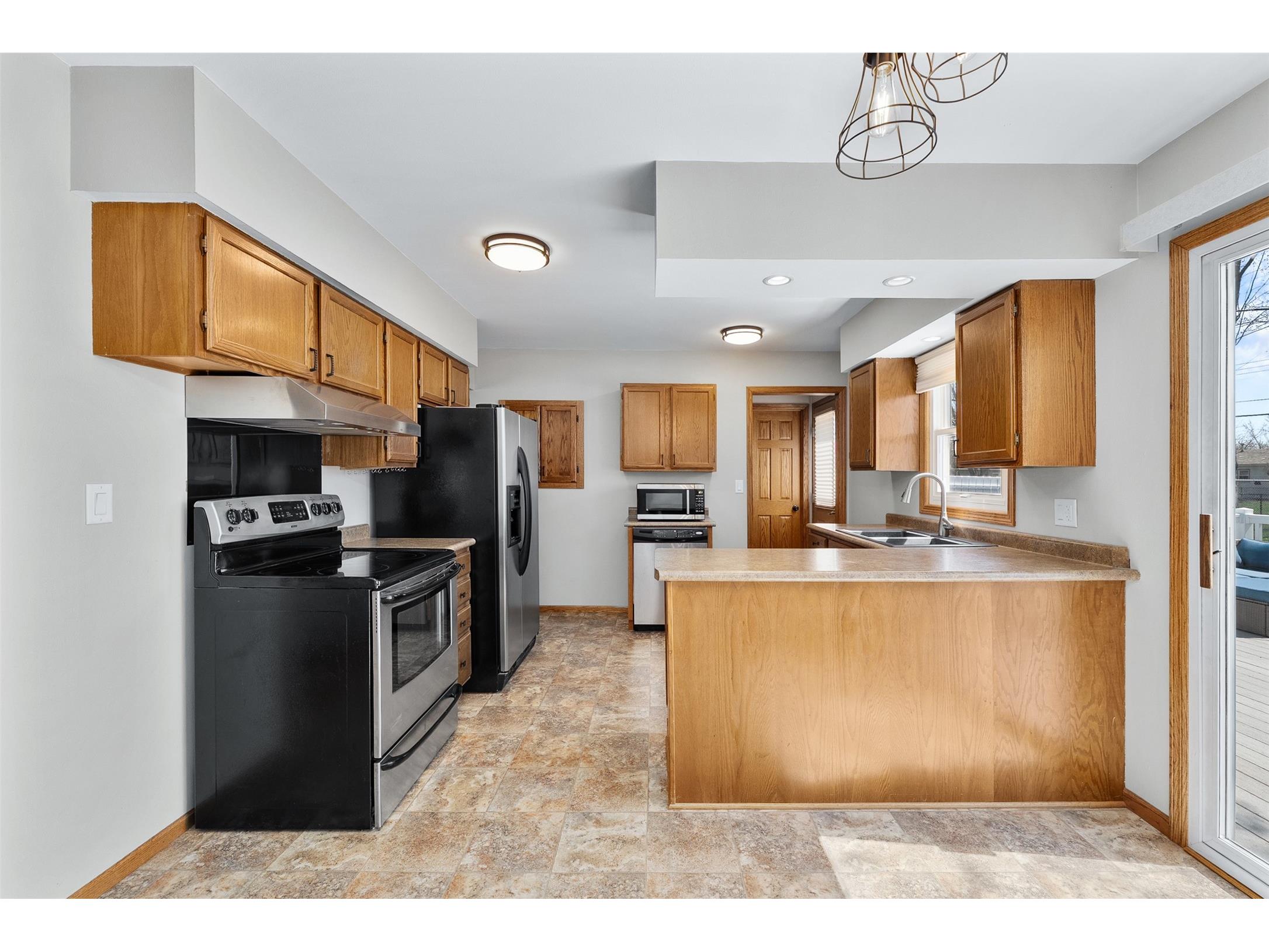 2527 Lynn Avenue Altoona WI 54720 1600024 image11