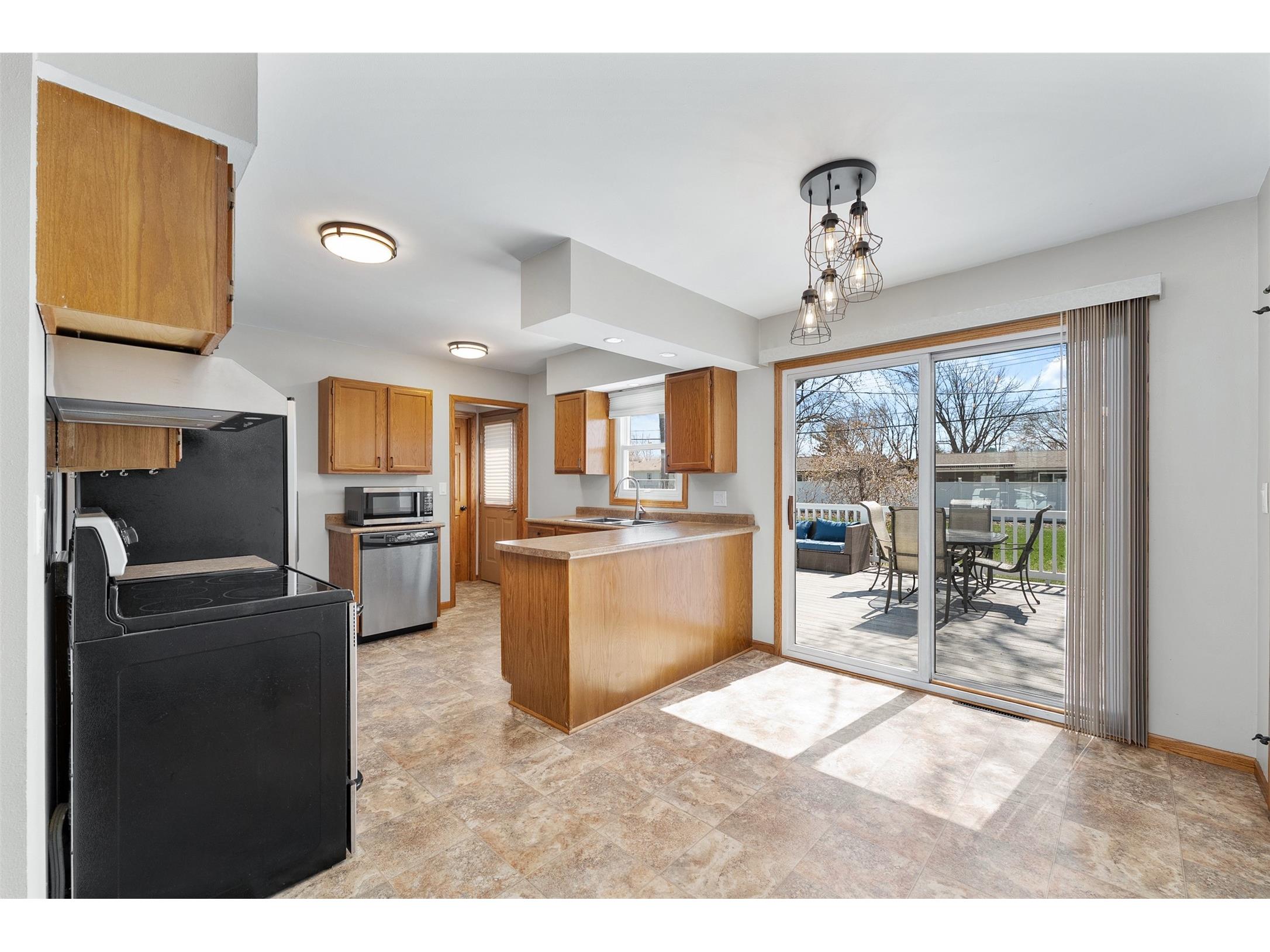 2527 Lynn Avenue Altoona WI 54720 1600024 image12