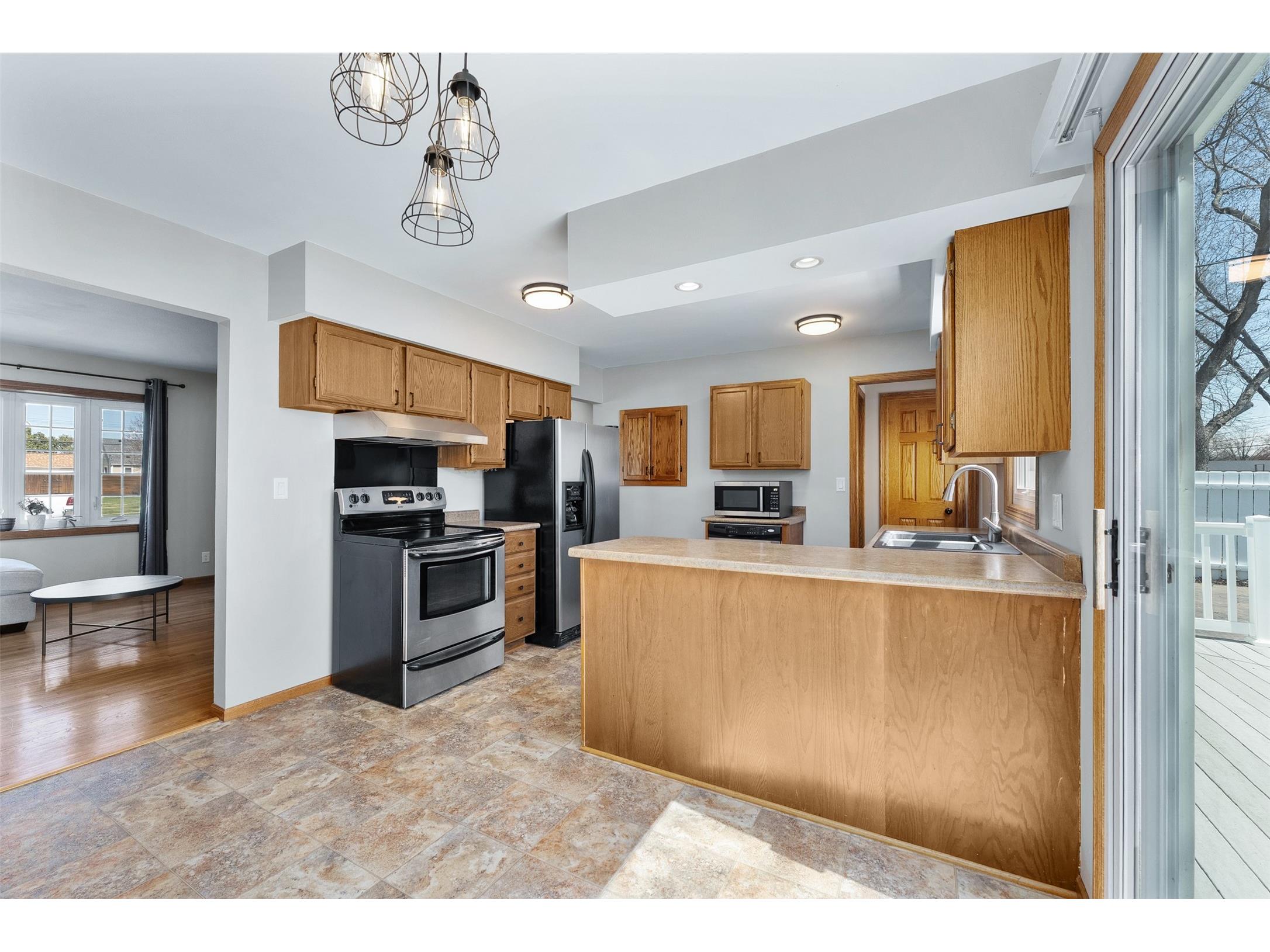 2527 Lynn Avenue Altoona WI 54720 1600024 image13