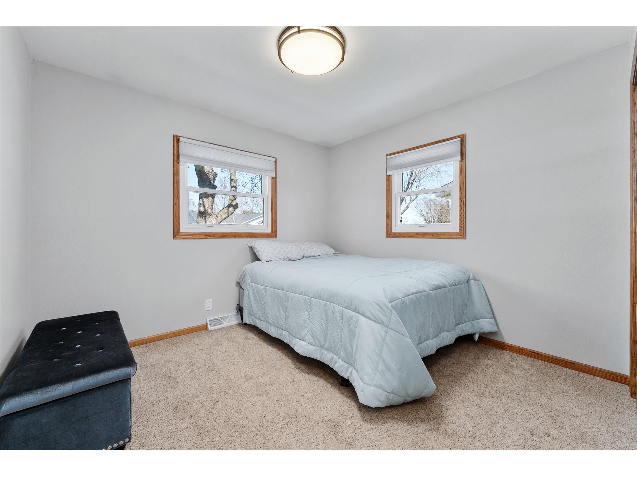 2527 Lynn Avenue Altoona WI 54720 1600024 image20