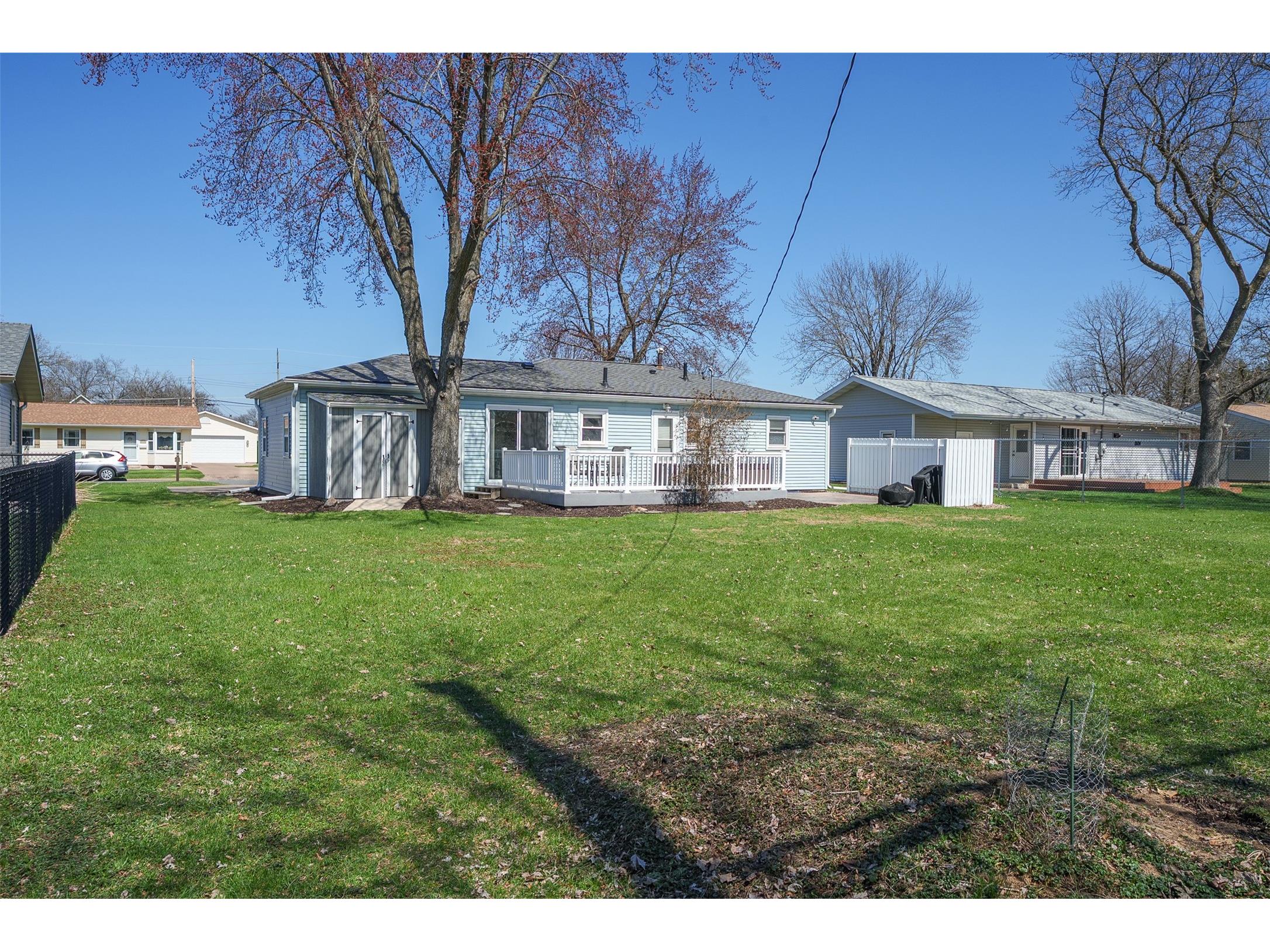 2527 Lynn Avenue Altoona WI 54720 1600024 image32