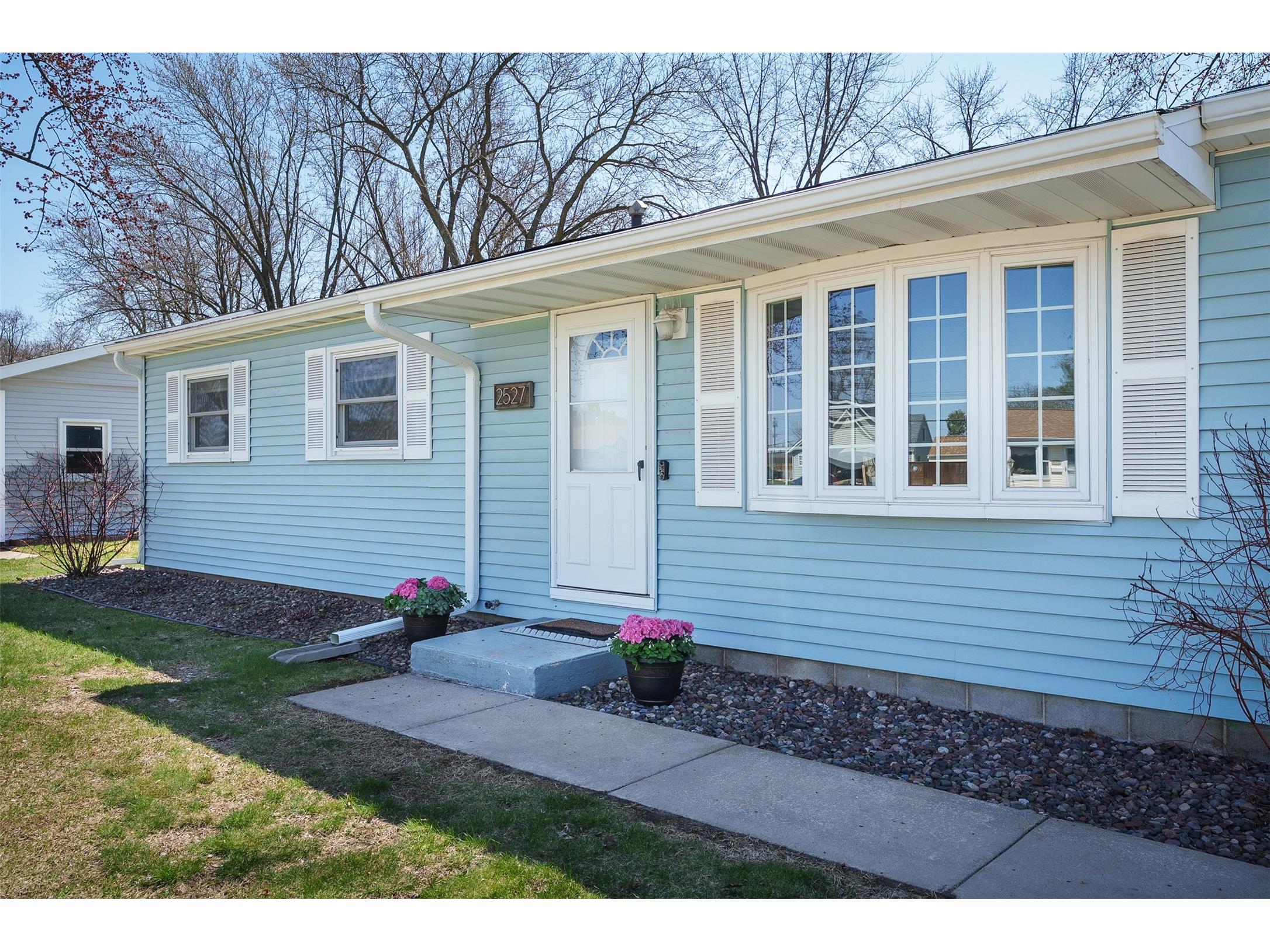 2527 Lynn Avenue Altoona WI 54720 1600024 image4