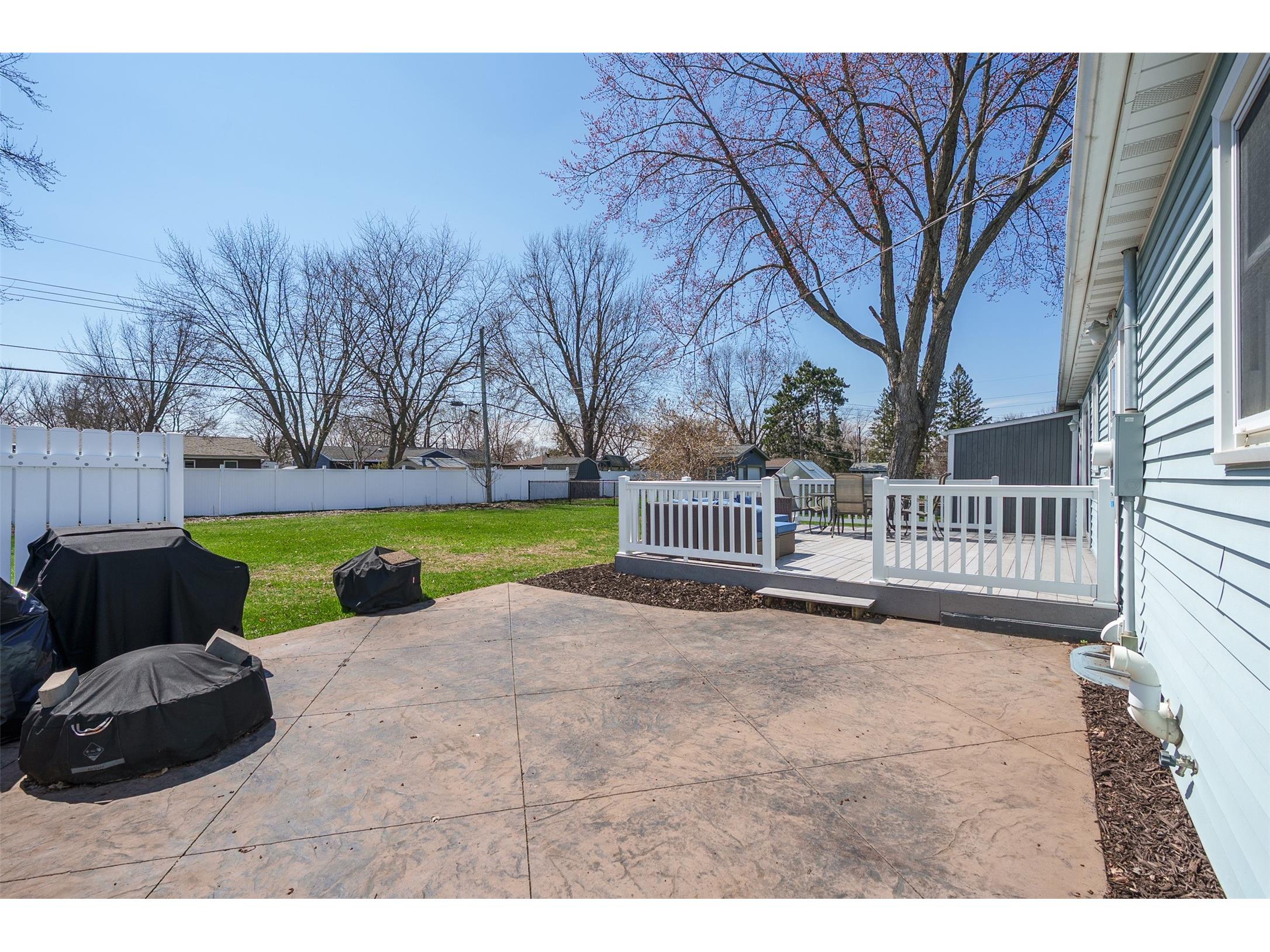 2527 Lynn Avenue Altoona WI 54720 1600024 image7