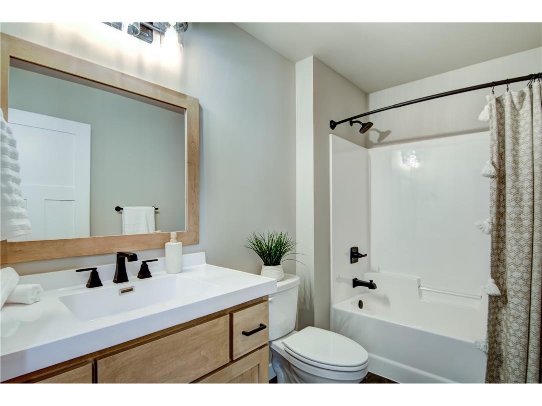 2528 Otter Tail Way Altoona WI 54720 1596315 image17