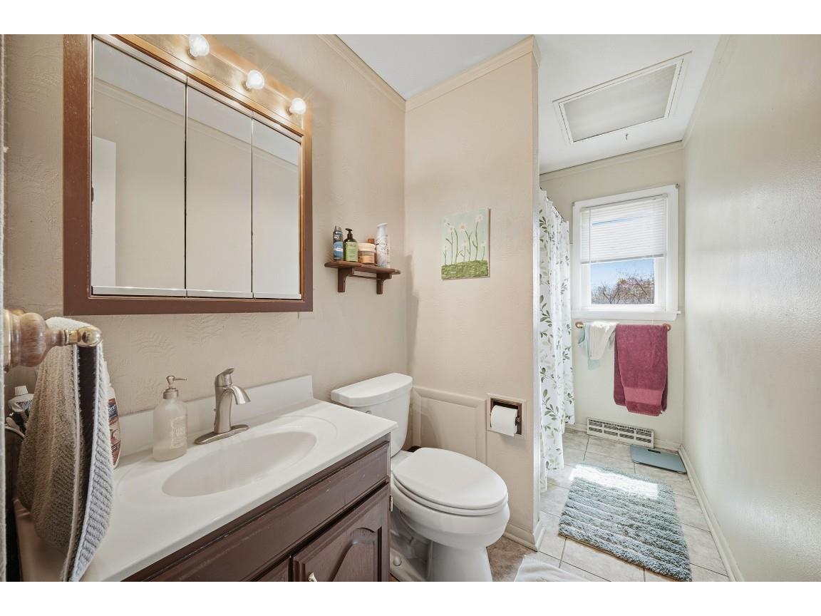 2535 Hayden Avenue Altoona WI 54720 1600070 image10