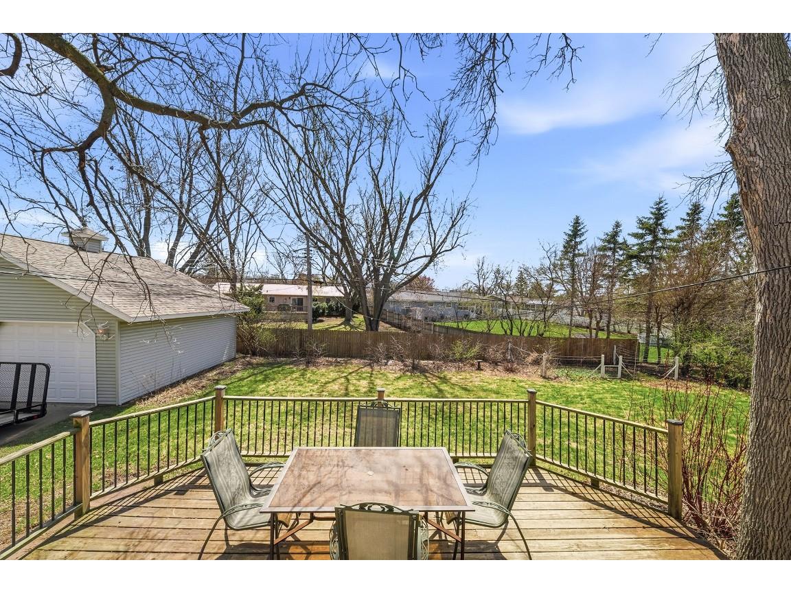 2535 Hayden Avenue Altoona WI 54720 1600070 image28
