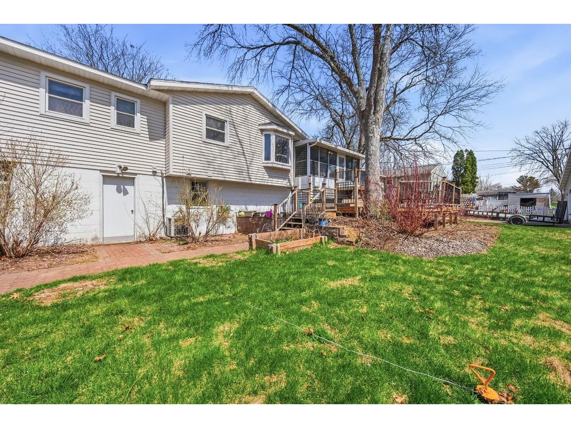 2535 Hayden Avenue Altoona WI 54720 1600070 image34