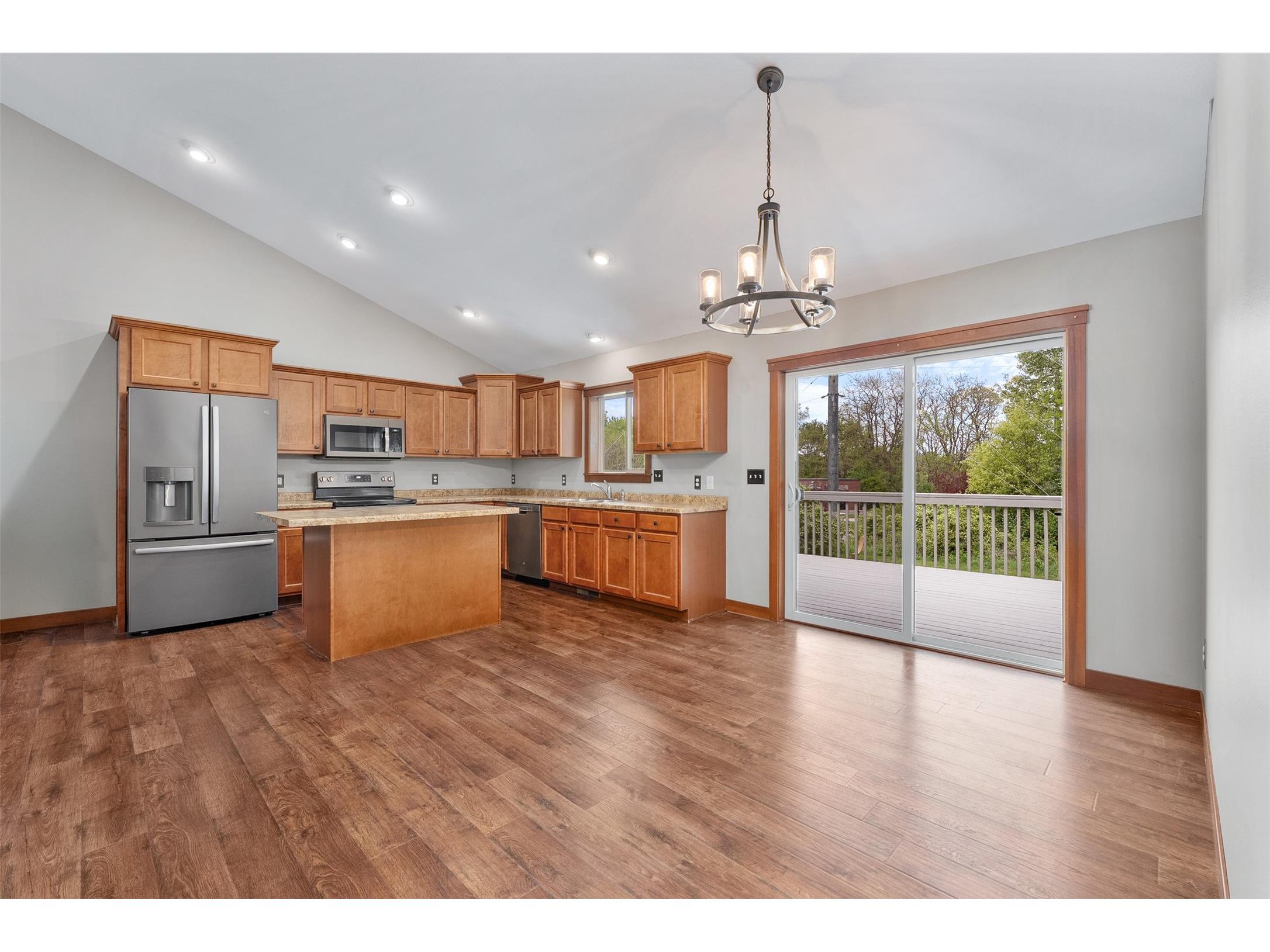 2544 Avery Lane Altoona WI 54720 1601546 image12