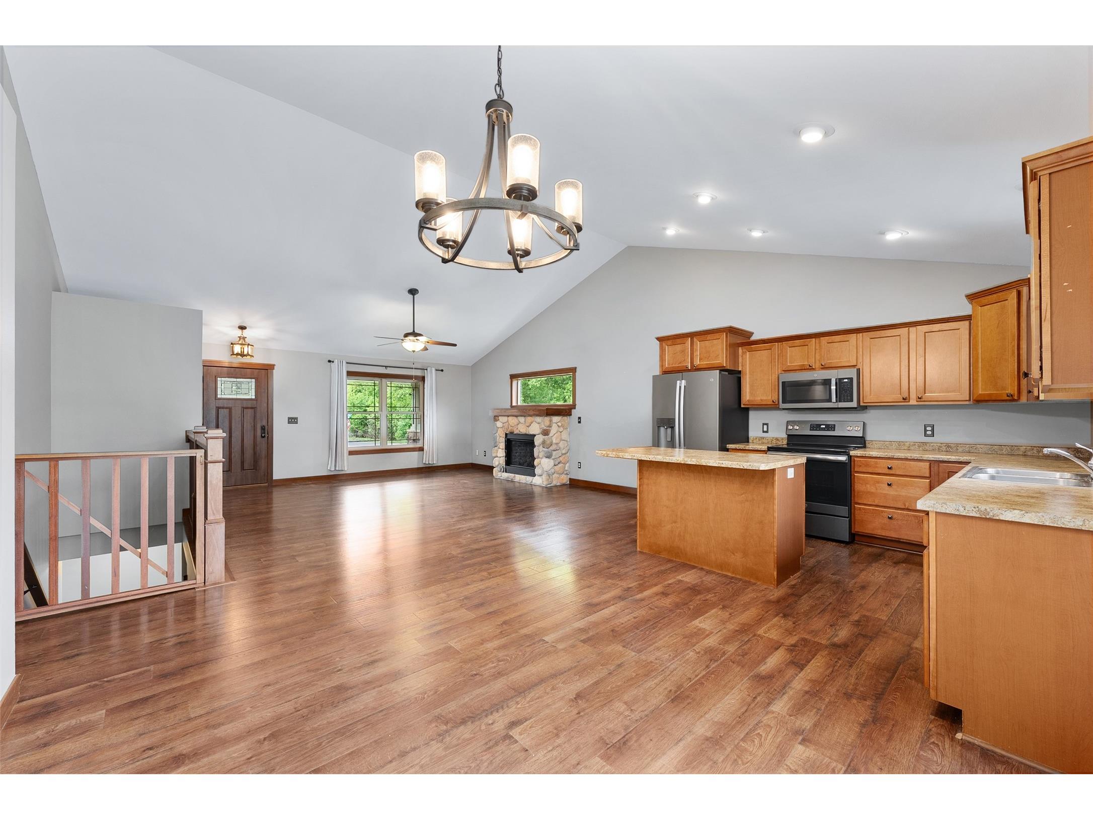 2544 Avery Lane Altoona WI 54720 1601546 image19