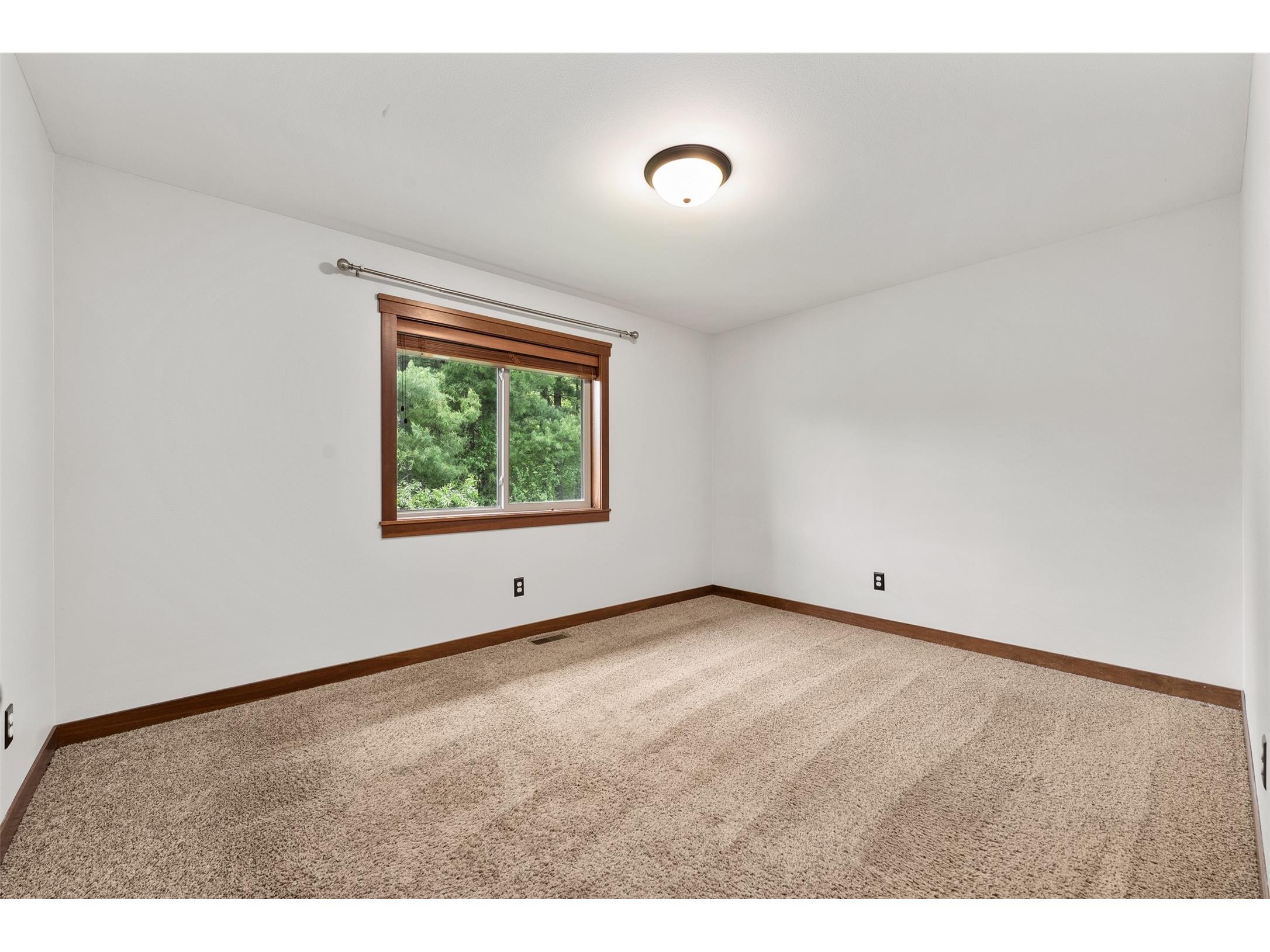 2544 Avery Lane Altoona WI 54720 1601546 image24