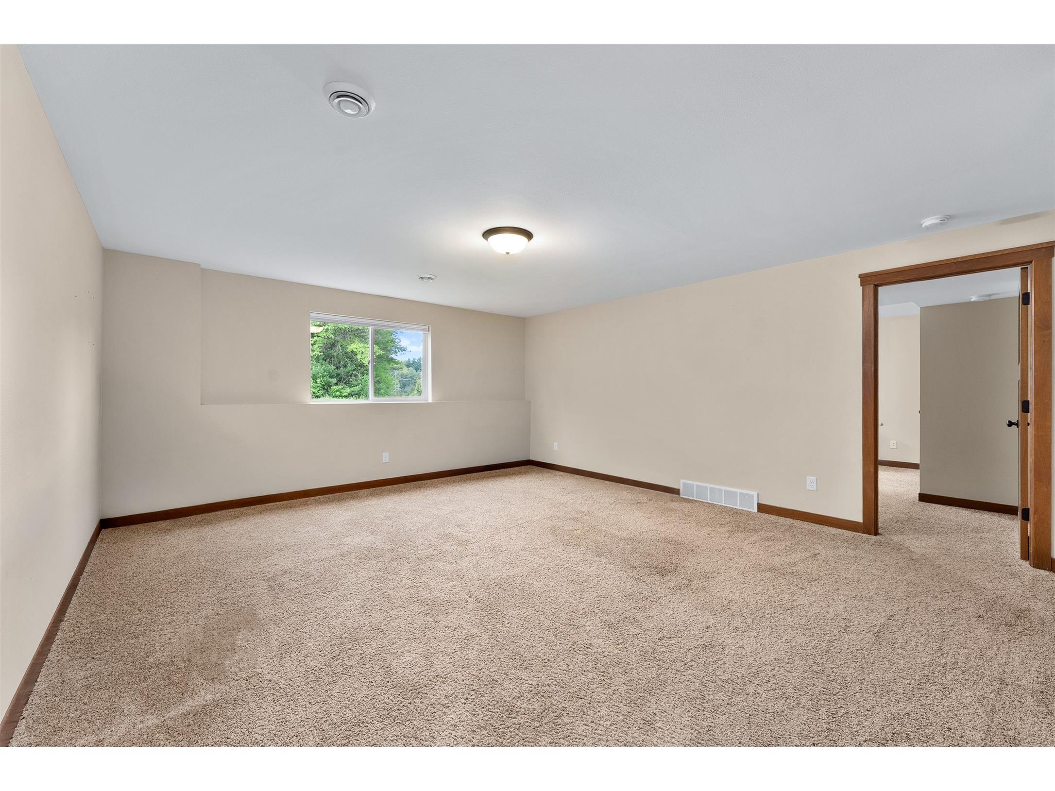 2544 Avery Lane Altoona WI 54720 1601546 image33