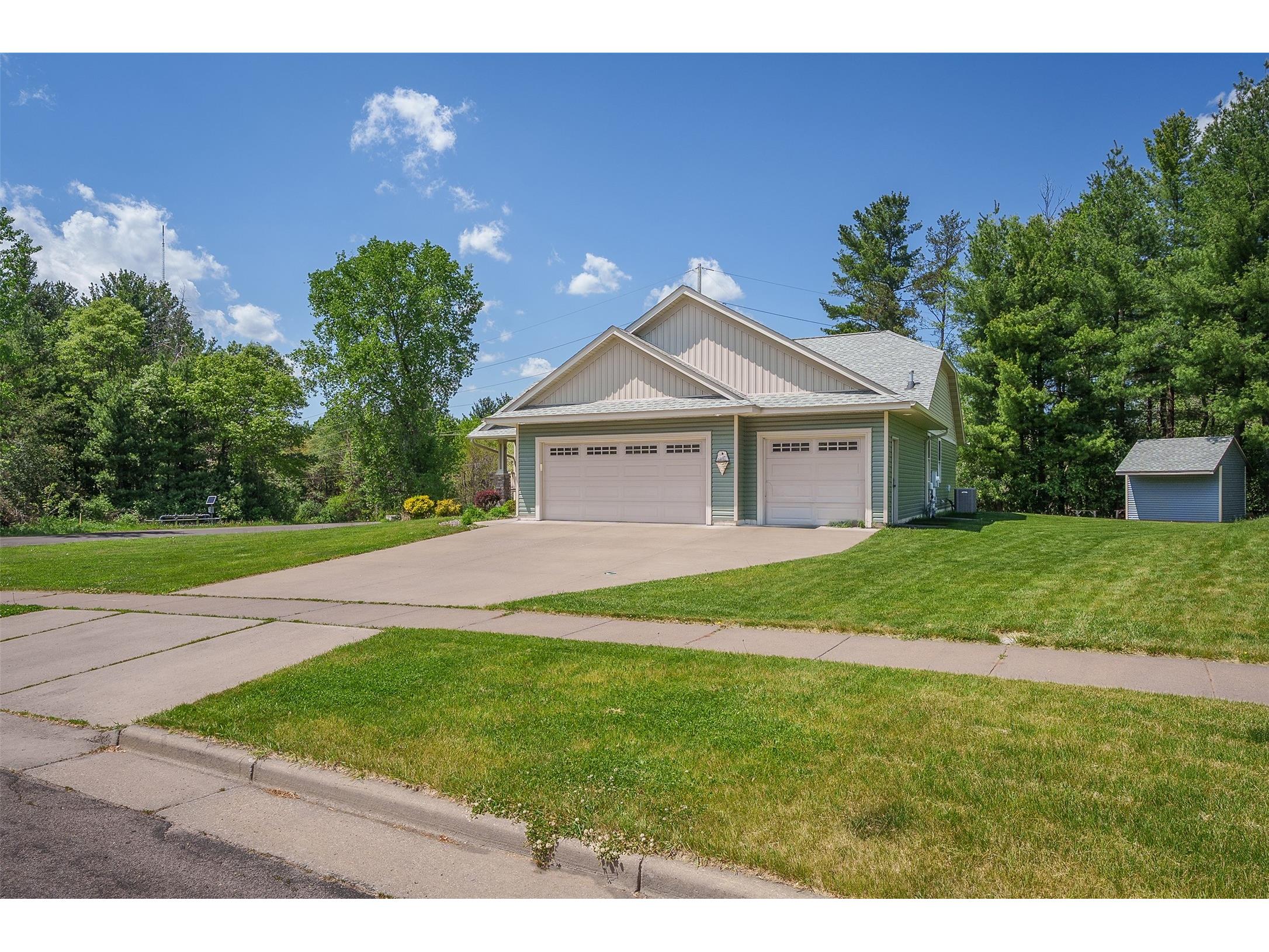 2544 Avery Lane Altoona WI 54720 1601546 image4