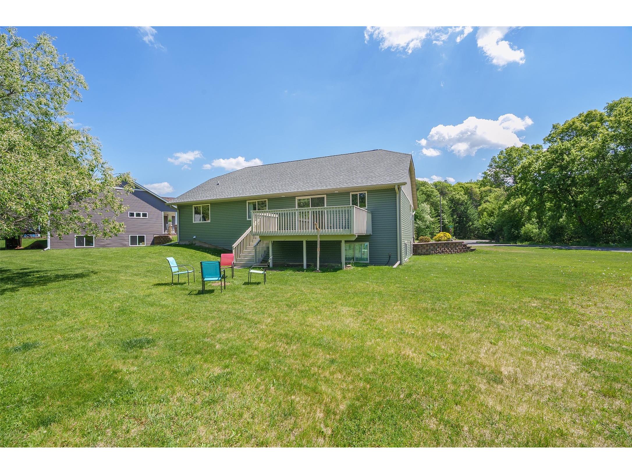 2544 Avery Lane Altoona WI 54720 1601546 image46