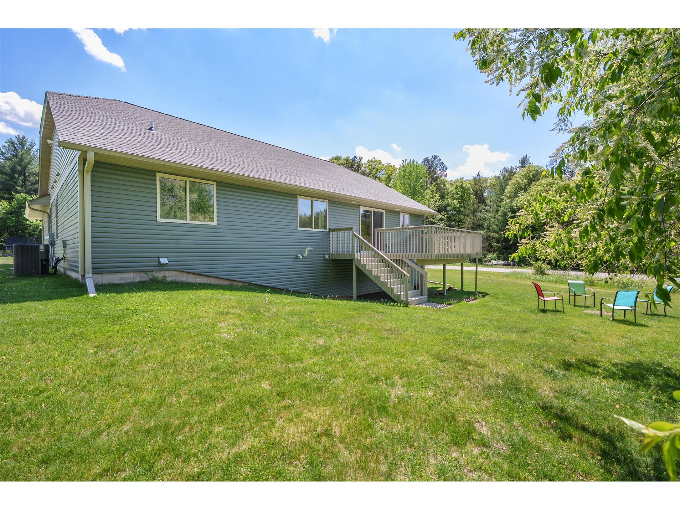 2544 Avery Lane Altoona WI 54720 1601546 image48