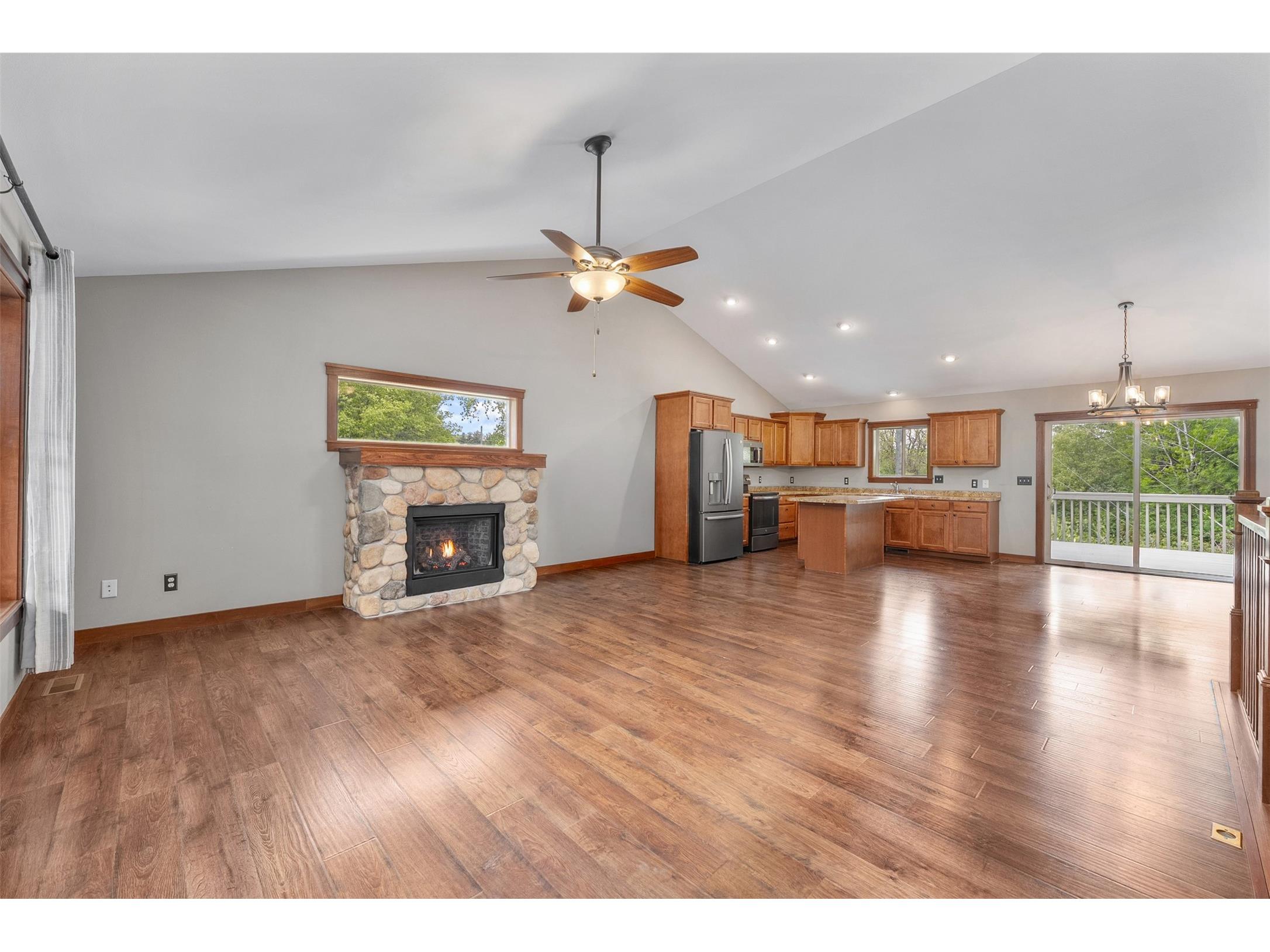 2544 Avery Lane Altoona WI 54720 1601546 image7