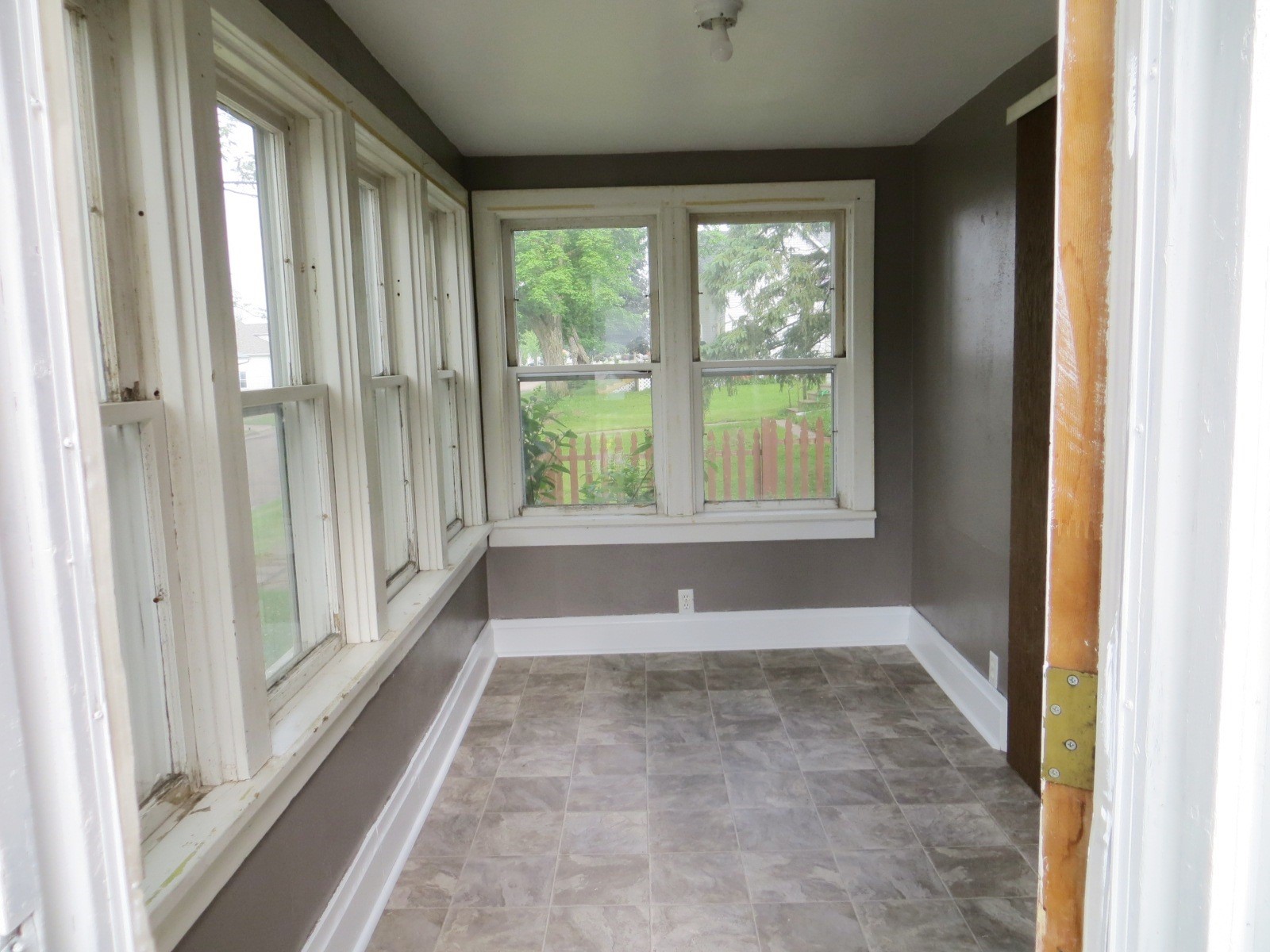 255 E 2nd Avenue Stanley WI 54768 1602078 image15