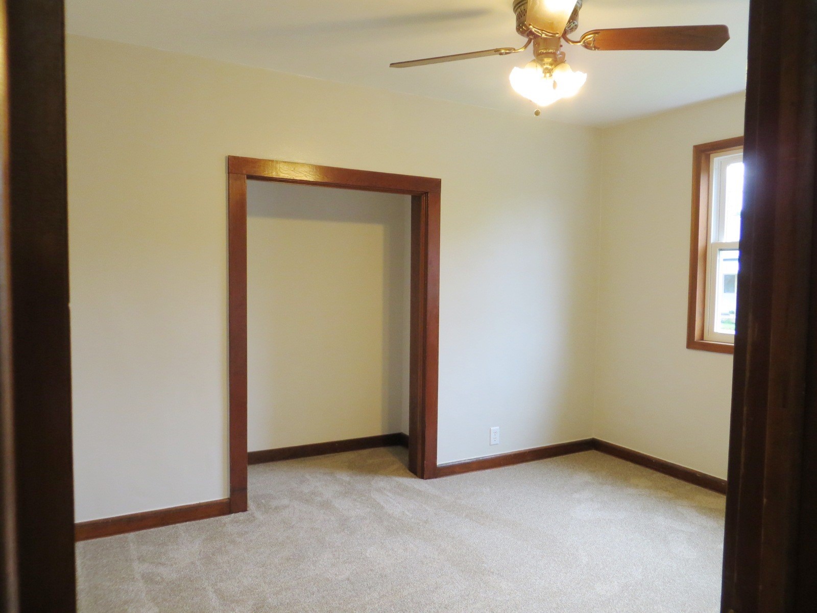 255 E 2nd Avenue Stanley WI 54768 1602078 image18