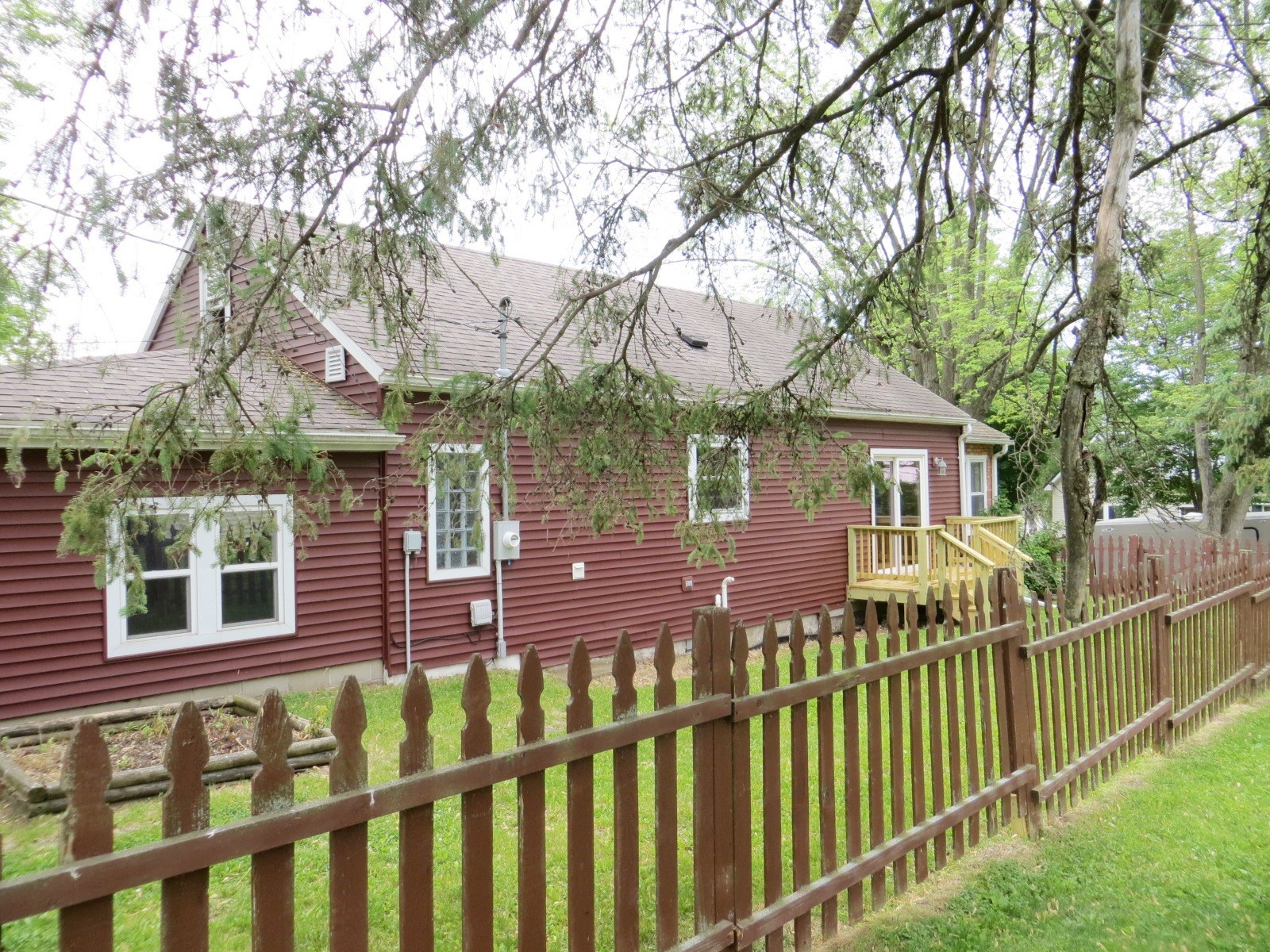 255 E 2nd Avenue Stanley WI 54768 1602078 image4