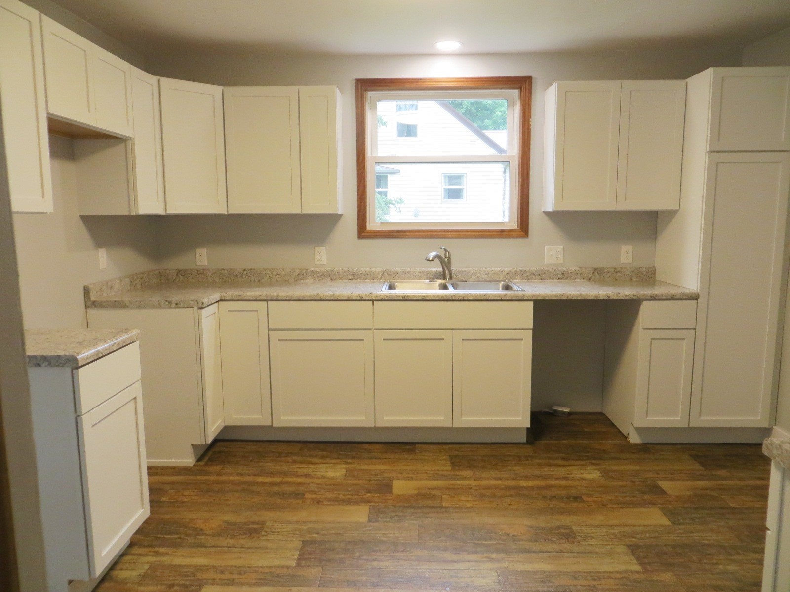 255 E 2nd Avenue Stanley WI 54768 1602078 image9