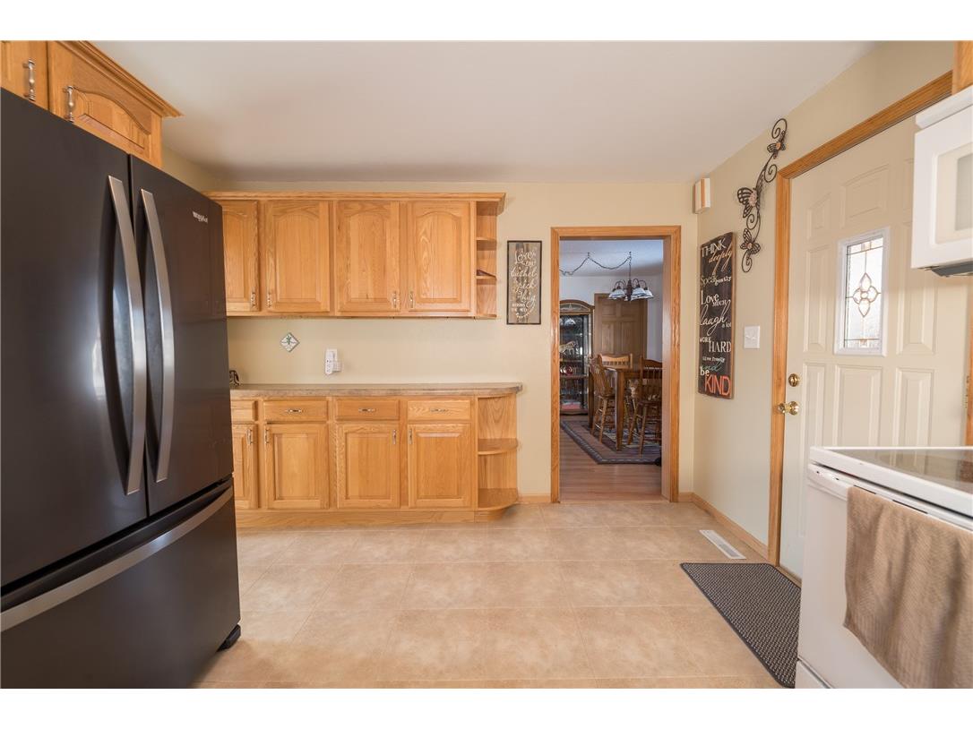 255 W Vine Street Mondovi WI 54755 1597994 image11