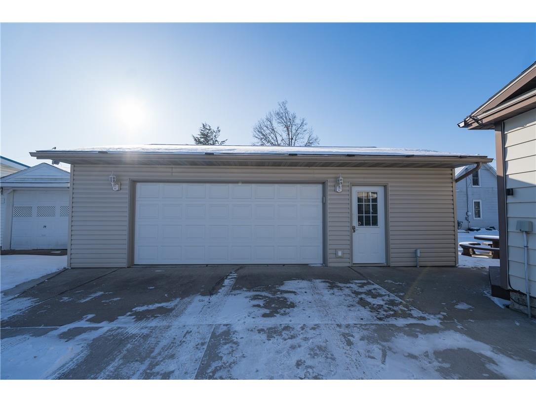 255 W Vine Street Mondovi WI 54755 1597994 image2