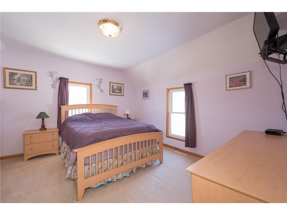 255 W Vine Street Mondovi WI 54755 1597994 image27