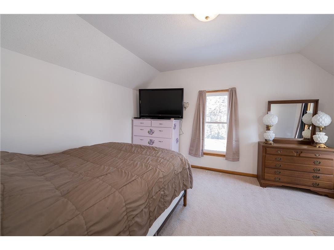 255 W Vine Street Mondovi WI 54755 1597994 image32