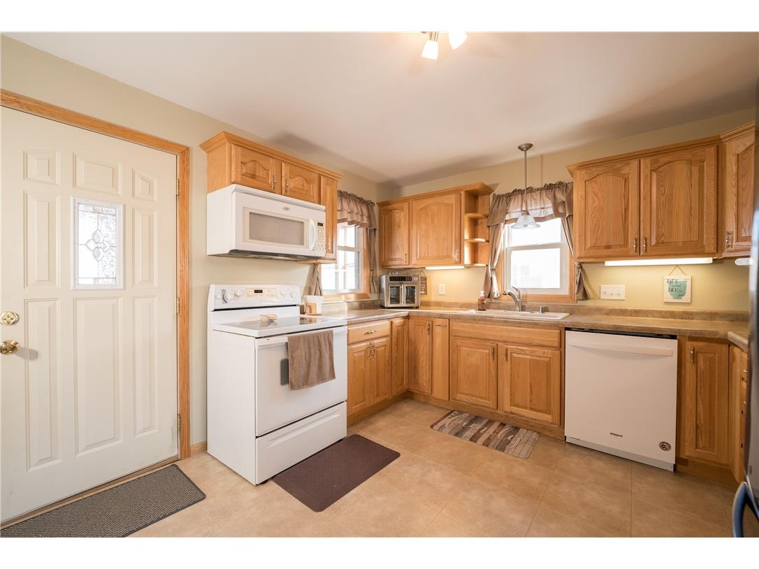 255 W Vine Street Mondovi WI 54755 1597994 image8