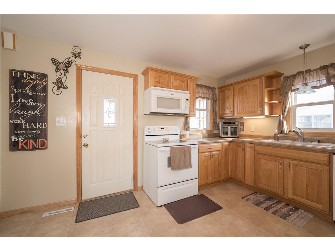 255 W Vine Street Mondovi WI 54755 1597994 image9