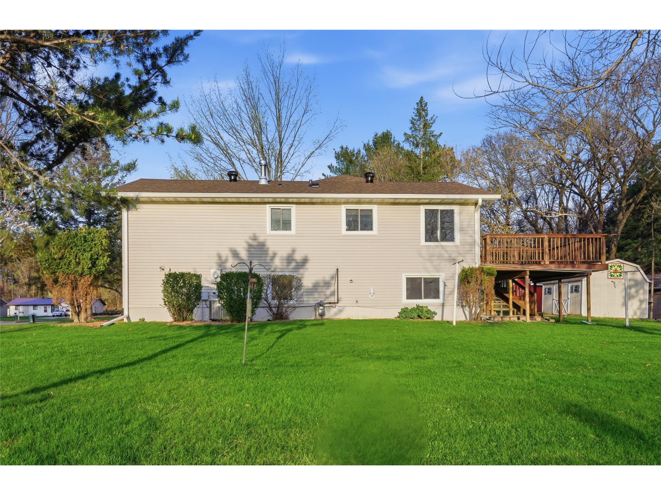 2551 Roberts Court Altoona WI 54720 1598276 image31