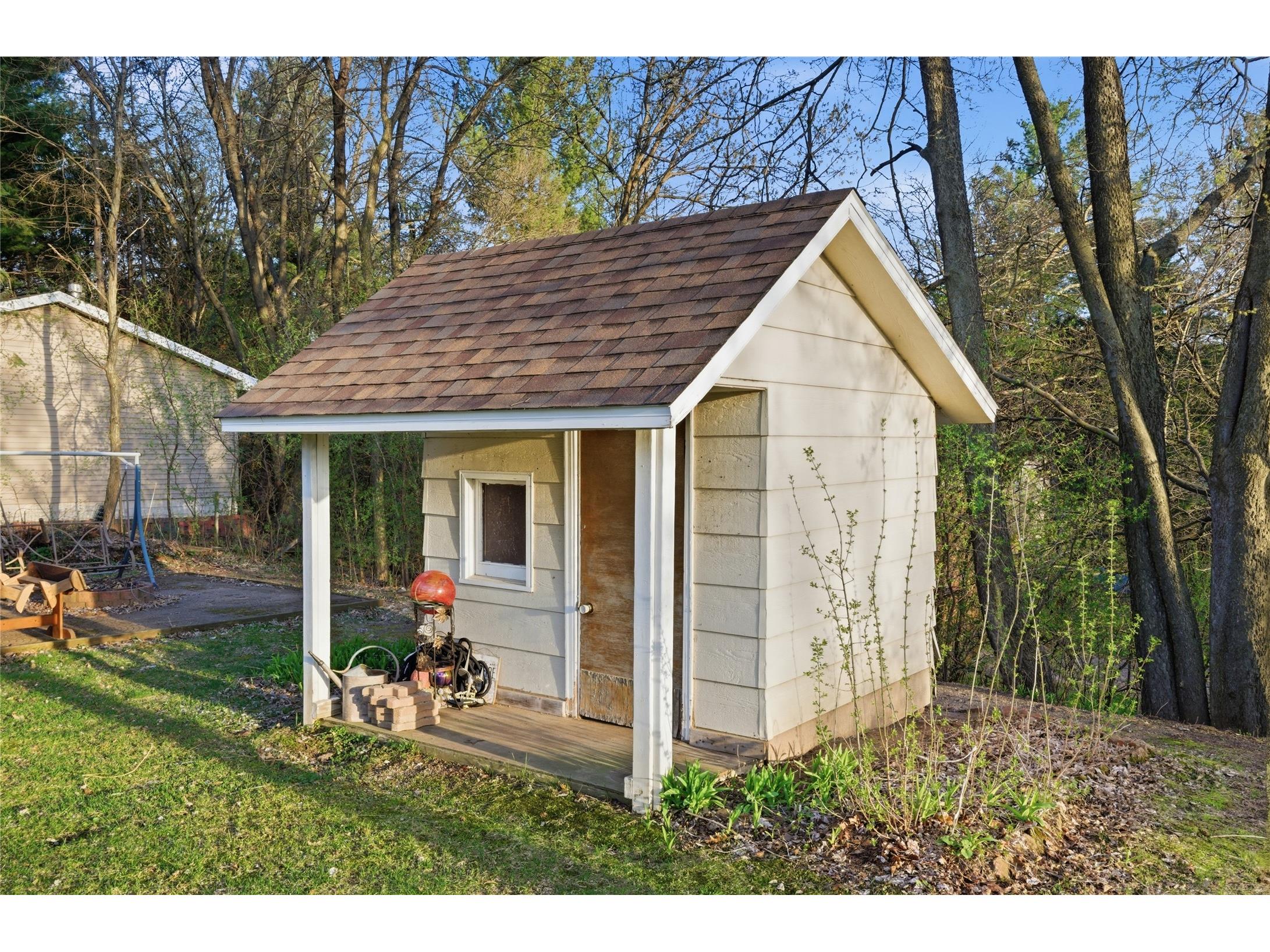 2551 Roberts Court Altoona WI 54720 1598276 image32