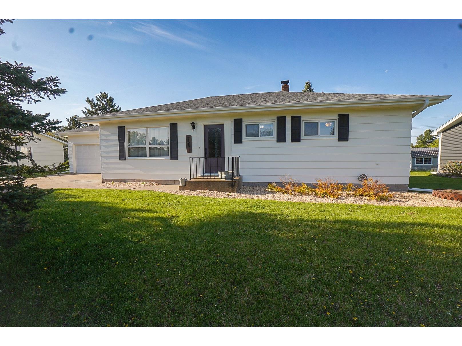 2551 Sunridge Street Eau Claire WI 54703 1600908 image1