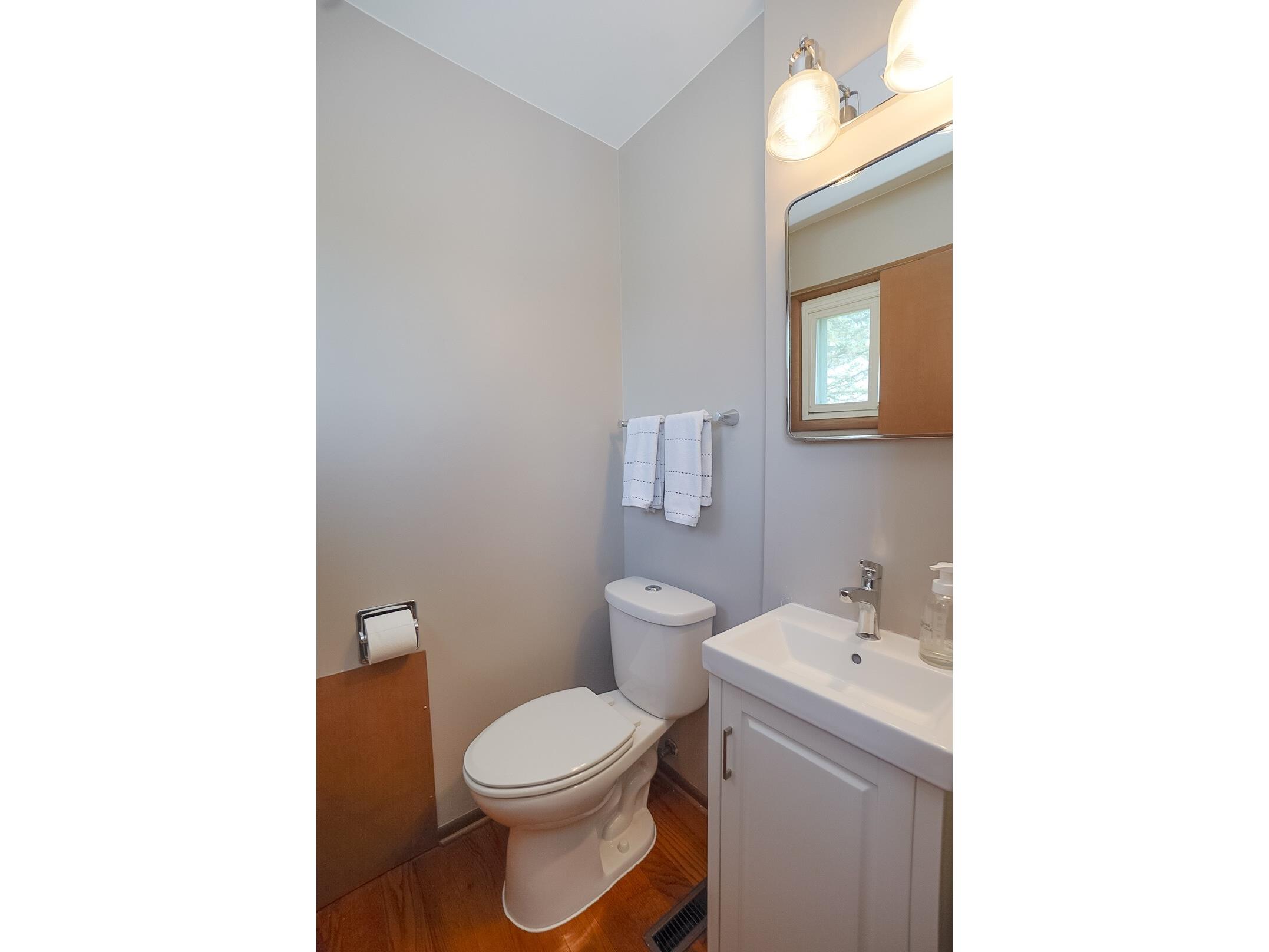 2551 Sunridge Street Eau Claire WI 54703 1600908 image15