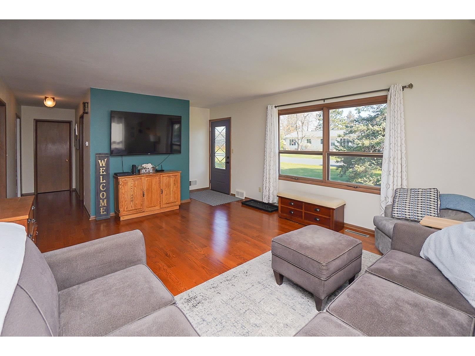 2551 Sunridge Street Eau Claire WI 54703 1600908 image2