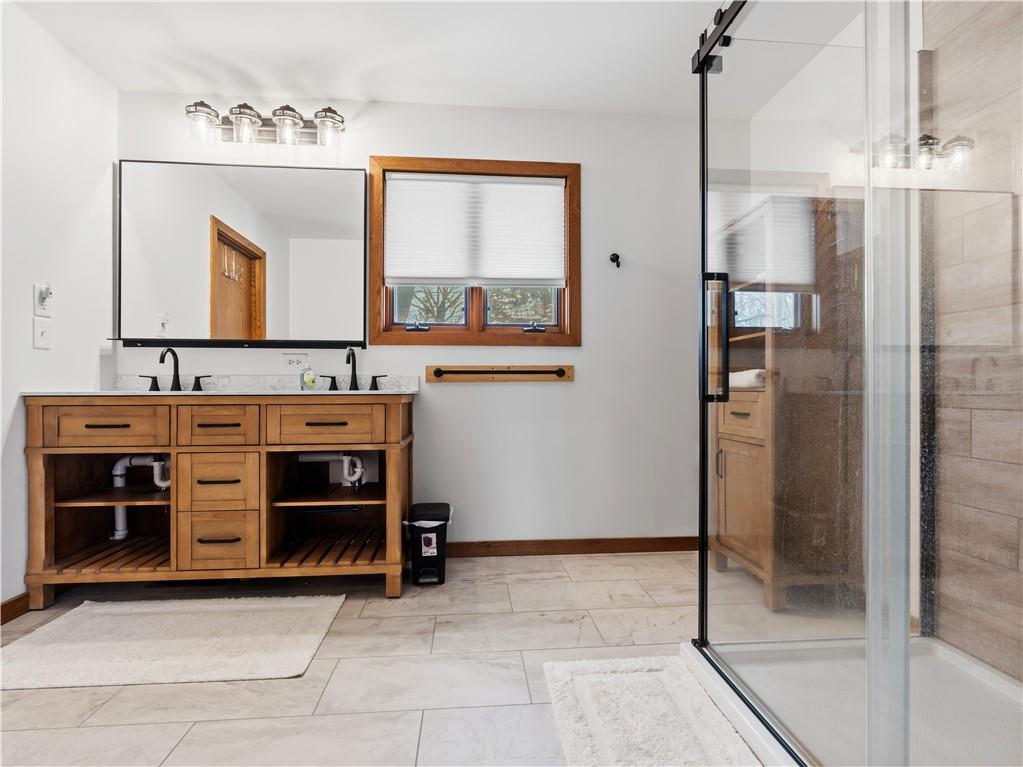 2563 27 1/4 27 3/4 Street Rice Lake WI 54868 - Red Cedar 1597385 image22