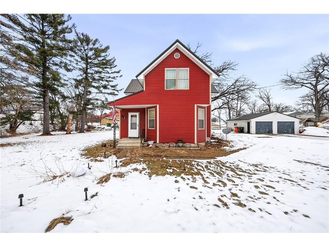 26014 E Mondovi Street Eleva WI 54738 1598403 image1