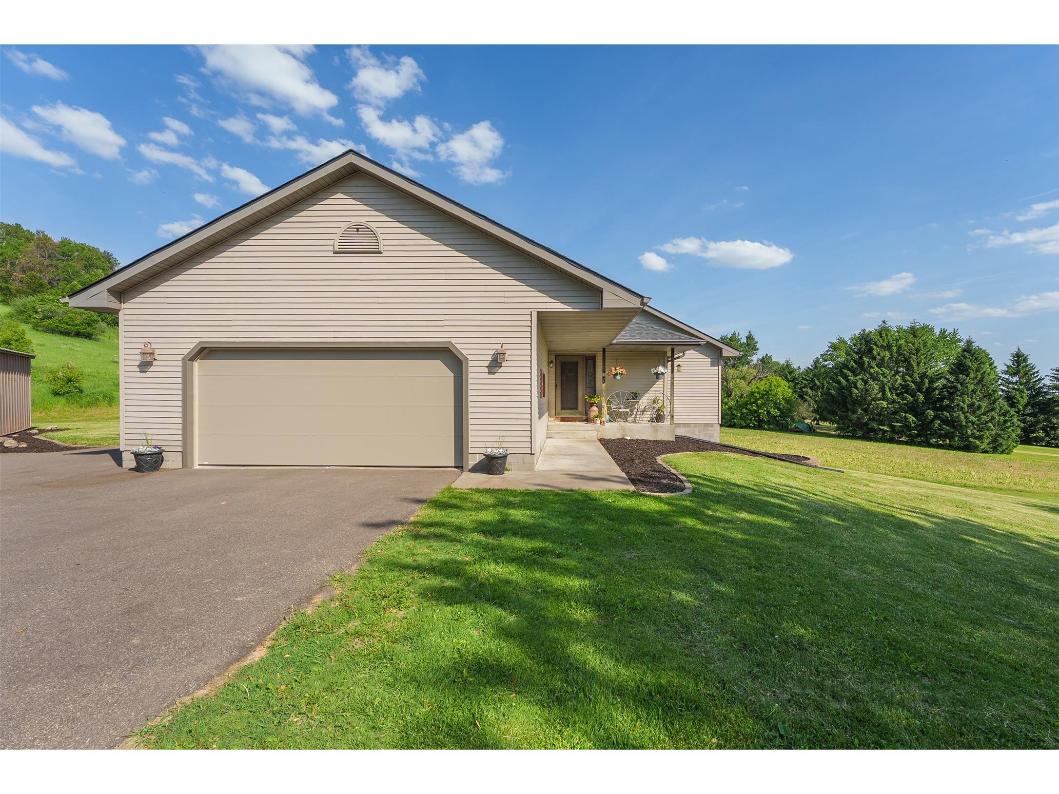 2605 N 50th Avenue Chippewa Falls WI 54729 1601879 image1