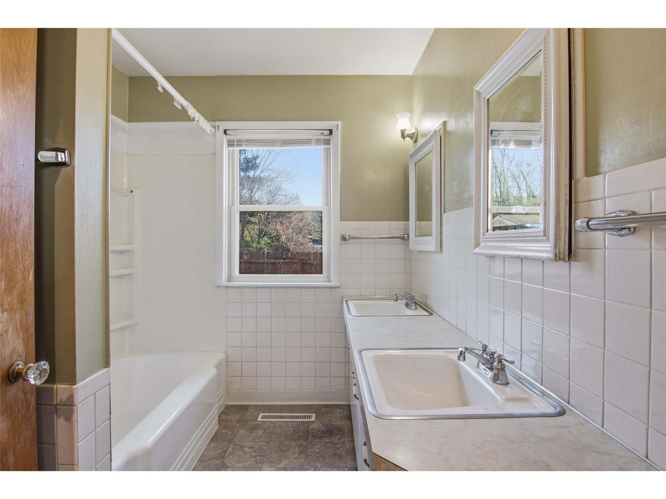 2607 Conrad Street Eau Claire WI 54703 1600478 image15