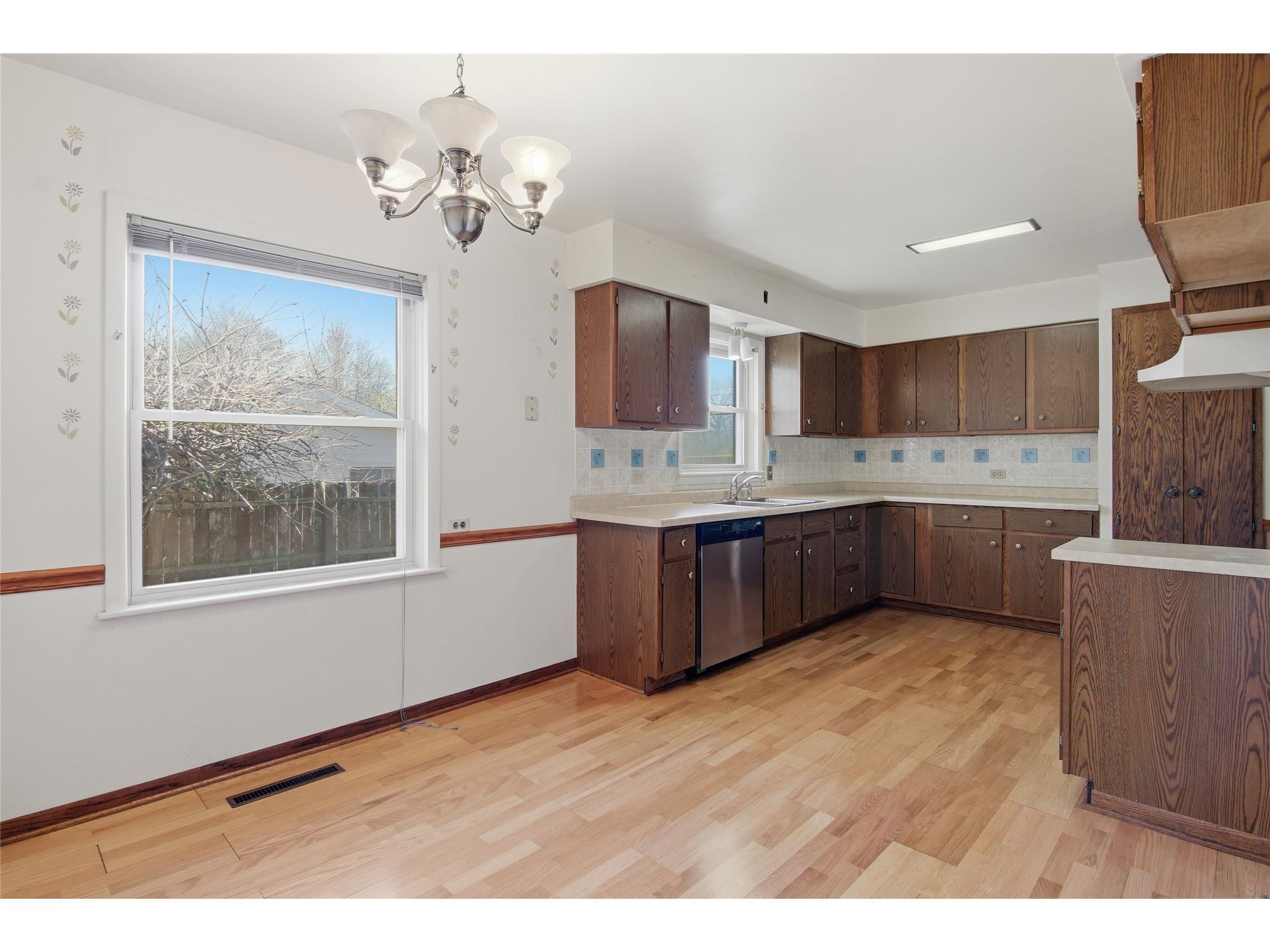 2607 Conrad Street Eau Claire WI 54703 1600478 image4