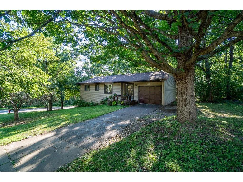 2608 Crestwood Road Eau Claire WI 54703 1585344 image1