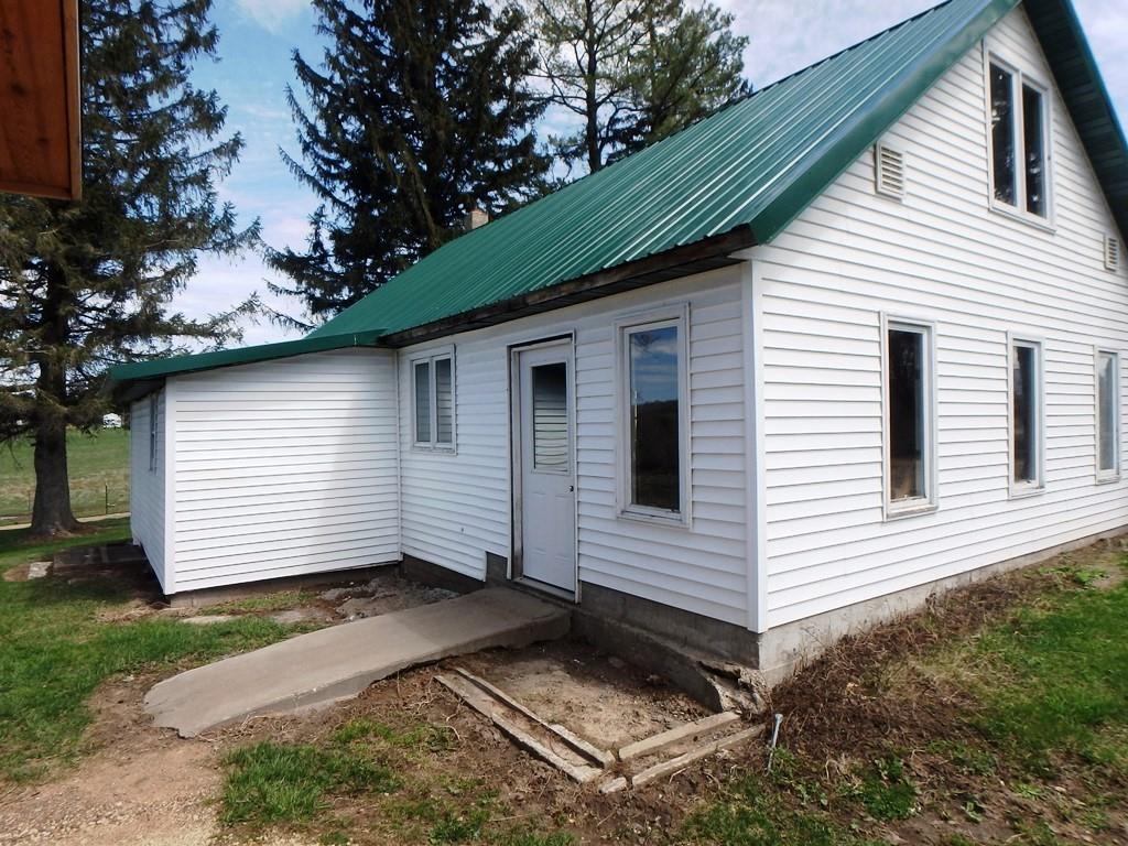 262 1 1/2 Street Clayton WI 54004 1572869 image1