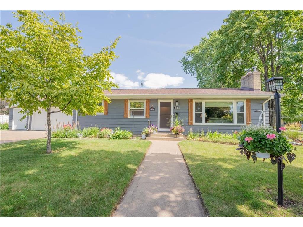 2625 Nimitz Street, Eau Claire, WI, 54701 MLS 1568048 Edina Realty