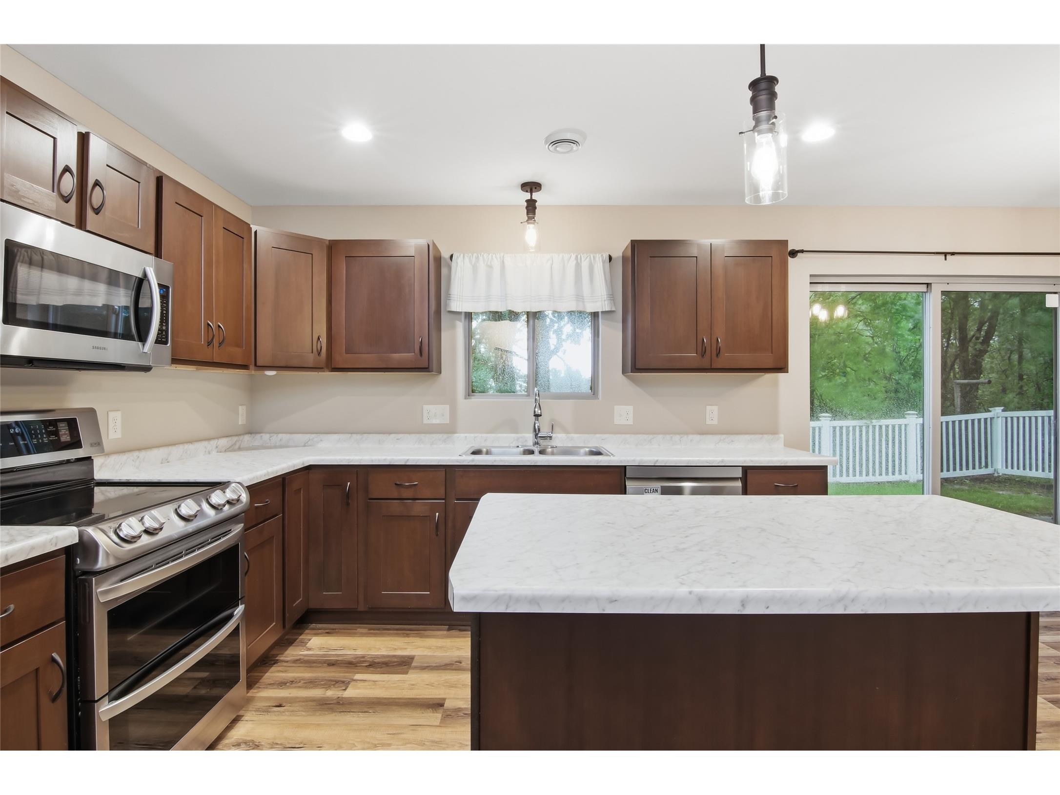 2645 Sessions Street Eau Claire WI 54701 1602130 image9