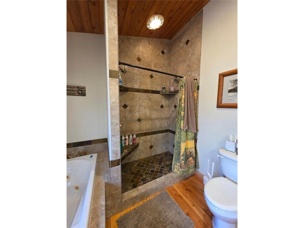 2646 1 1/2 Street Cumberland WI 54829 1599304 image34