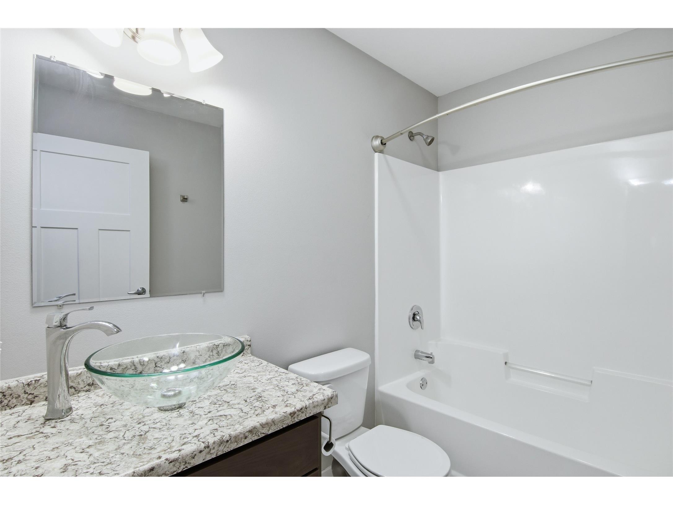 2647 Sessions Street Eau Claire WI 54701 1599342 image16