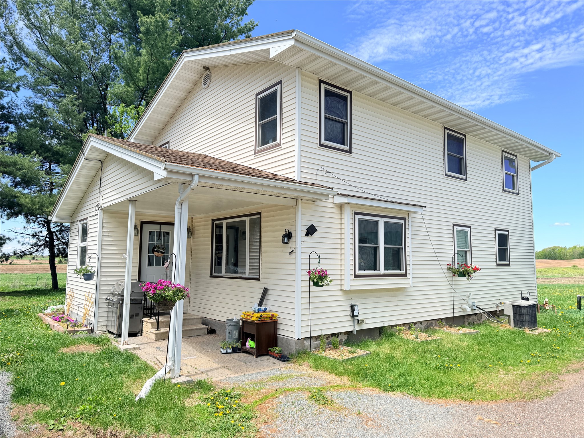26692 165th Avenue Cadott WI 54727 1601355 image1