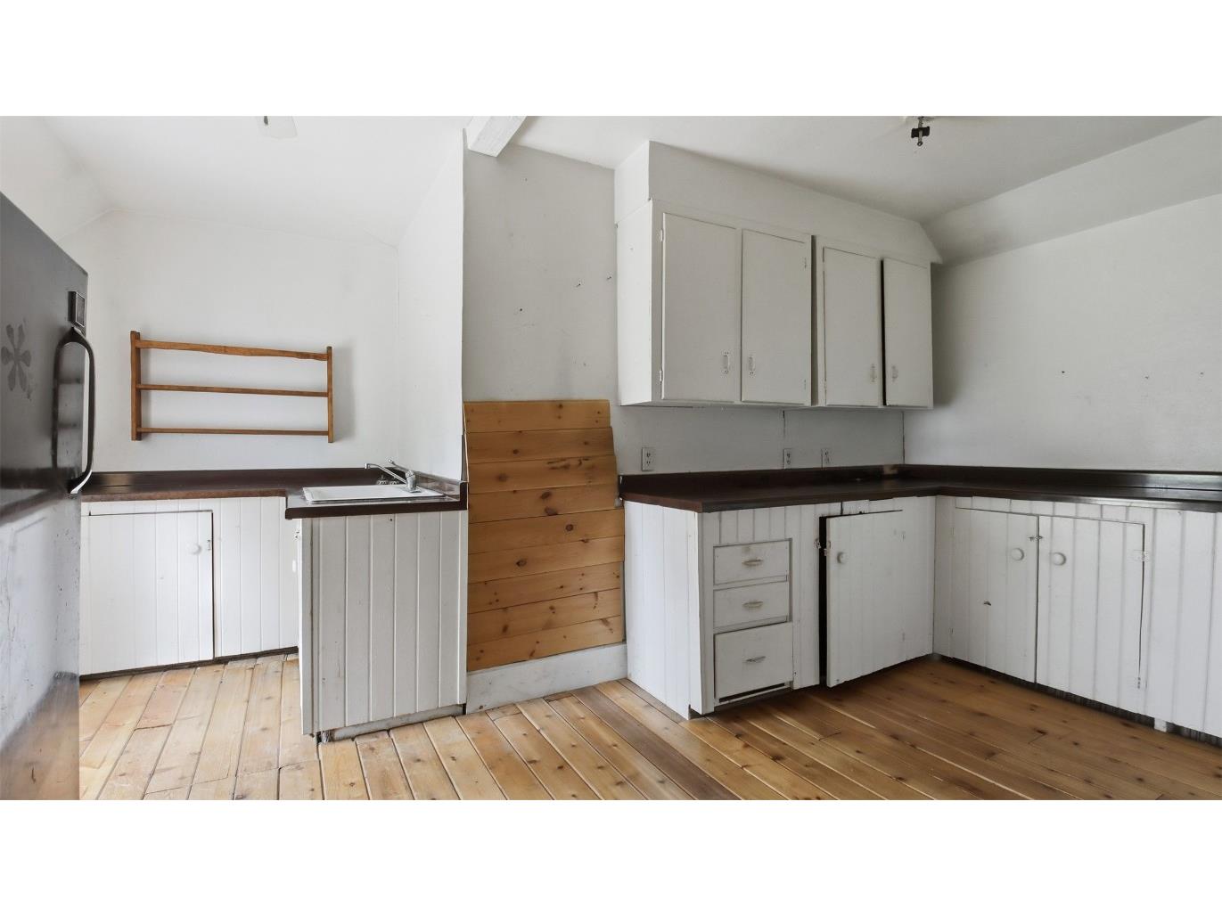 2690 26 26 3/4 Avenue Mikana WI 54857 1601528 image20